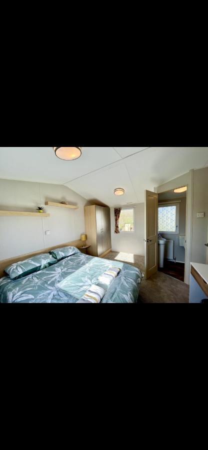 Tarka Holiday Park Ashford  Extérieur photo
